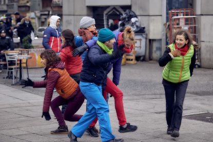 Photographie d'une performance du collectif Les Elans du Vide 